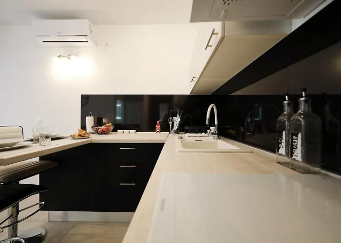 Piccola Pyrotima * זאדאר