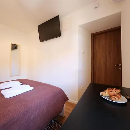 Piccola Pyrotima Apartamento Zadar