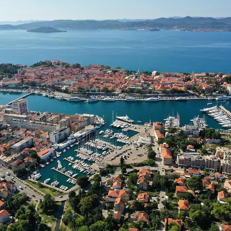 Apartment Piccola Pyrotima Zadar