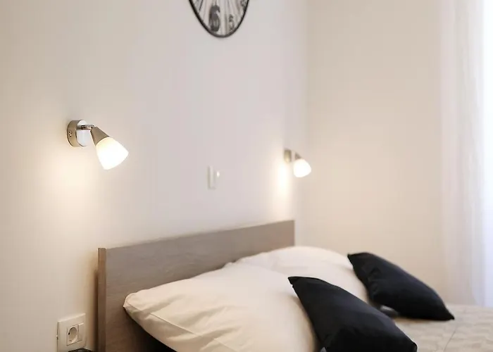 Piccola Pyrotima Apartamento