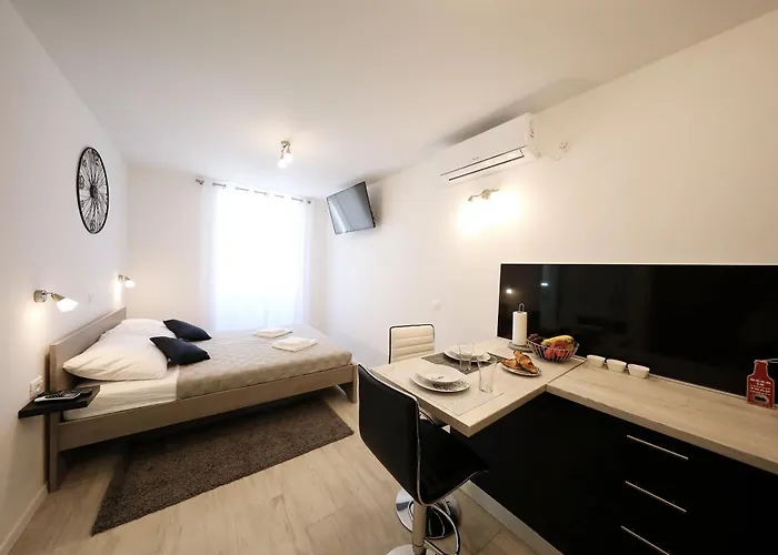 Piccola Pyrotima Apartmán Zadar