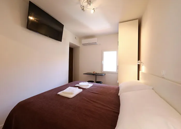 Piccola Pyrotima Apartamento Zadar